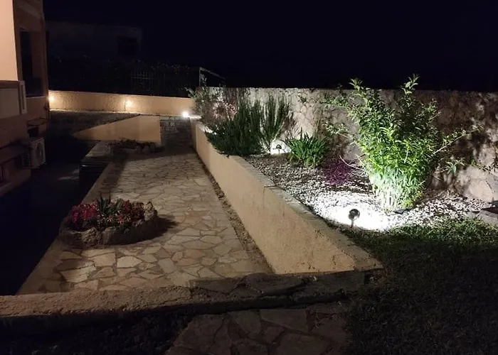 Апартаменты Lia's Two *