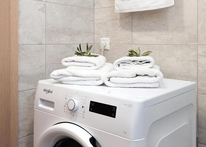 Lia's Two * Mantouki