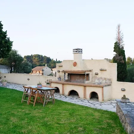 Lia's Two Apartamento *